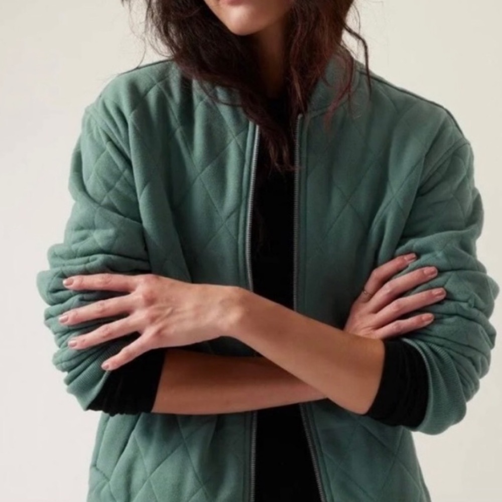 Athleta retro plush quilted  coat